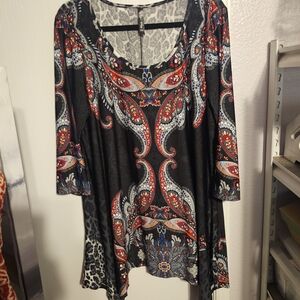 White Mark Black and Red Paisley Tunic